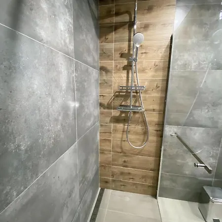 ホームステイ Lemar Wellness &