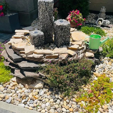 Lemar Wellness & ホームステイ