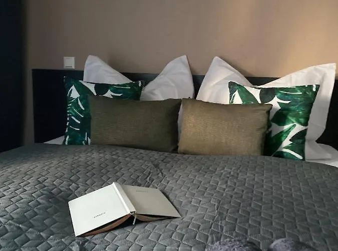 Lemar Wellness & 홈스테이 *