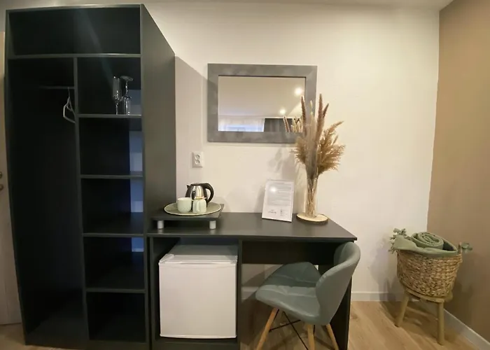 홈스테이 Lemar Wellness & *