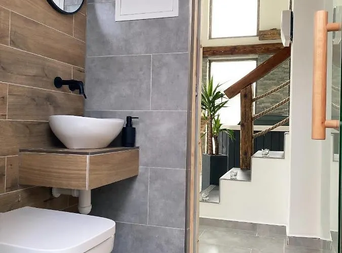 홈스테이 Lemar Wellness & *