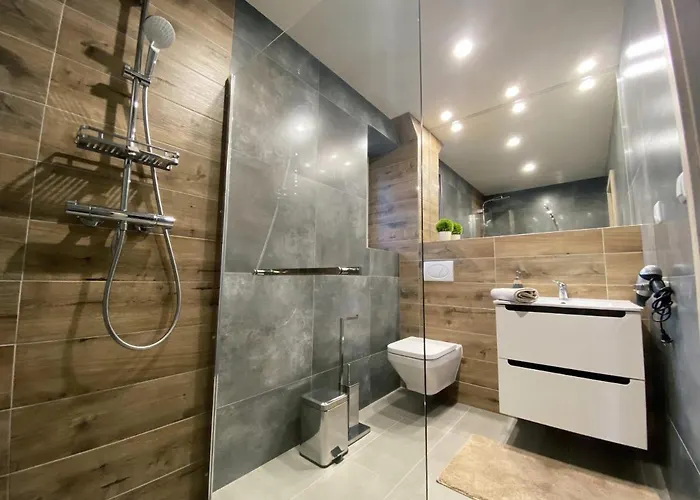 Lemar Wellness & 홈스테이 *