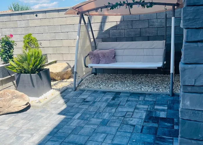 Lemar Wellness & 홈스테이 *